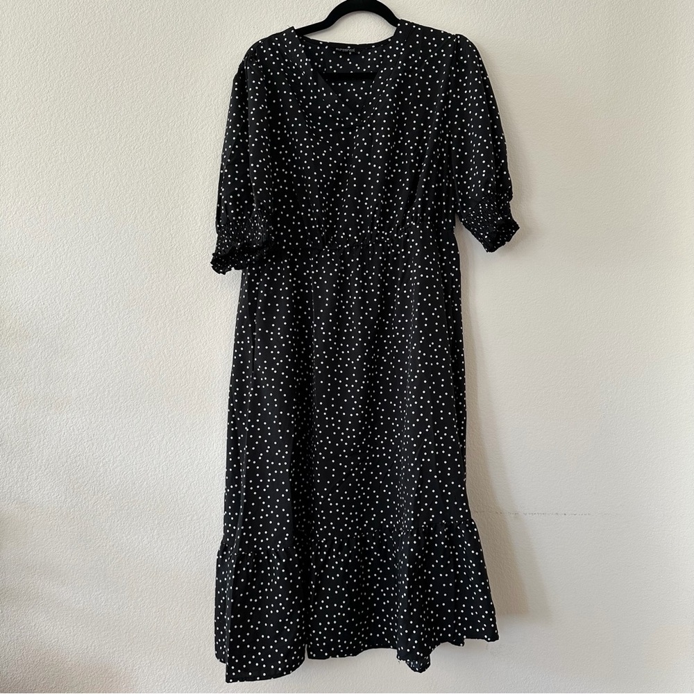 BloomChic Black Polka Dot Midi Dress